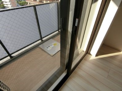 【バルコニー】ウイングテラス京急川崎 