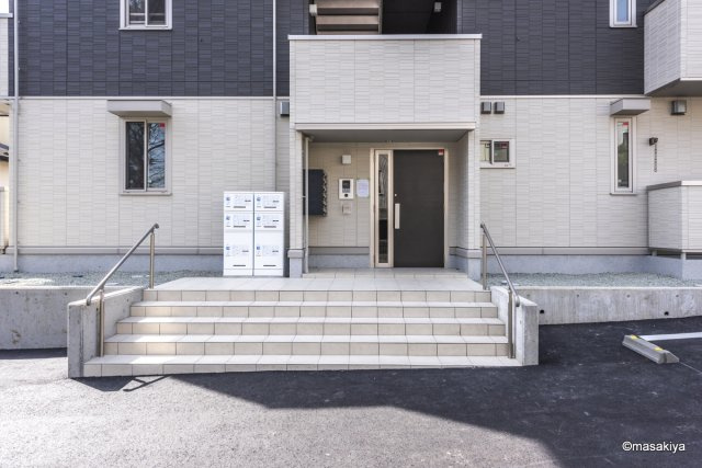 J-Room☆妃 参番館 東之門の駐車場