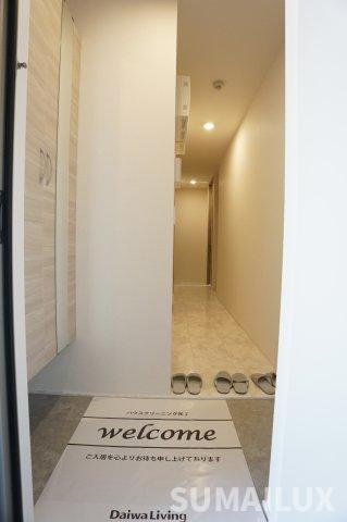 熊本市東区長嶺東４丁目のアパートの玄関