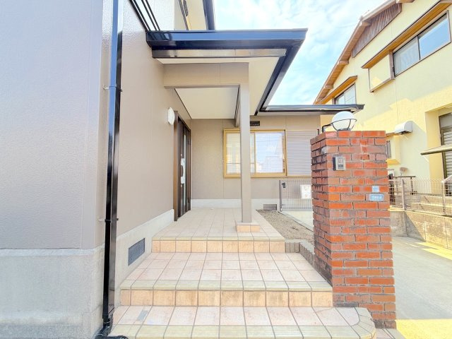 光が丘3丁目戸建ての玄関