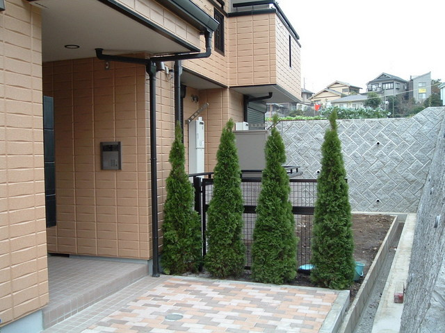 メゾン片倉のロビー|オートロック付エントランス