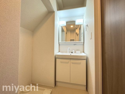 【洗面所】 | グランレジデンス国府　Ａ－Ⅲ