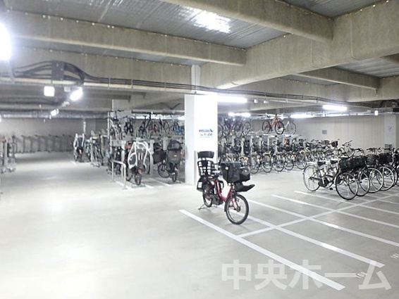 シティタワーズ東京ベイウエストタワーの駐輪場|【自転車置き場】最新の空き状況や費用などの詳細は担当スタッフまでお問い合わせください。