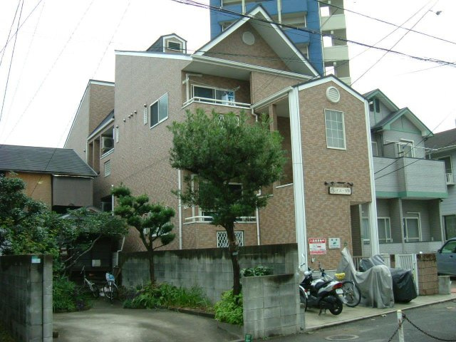 グレイス・吉塚のエントランス