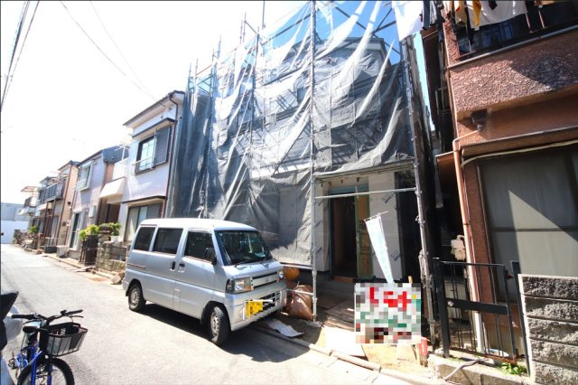 江戸川区春江町３丁目　新築戸建ての外観