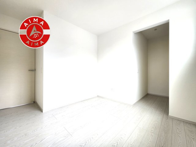糟屋郡宇美町大字井野第5-3棟(1号棟)の子供部屋|穏やかな光が差し込む室内には、穏やかな時間が流れます。