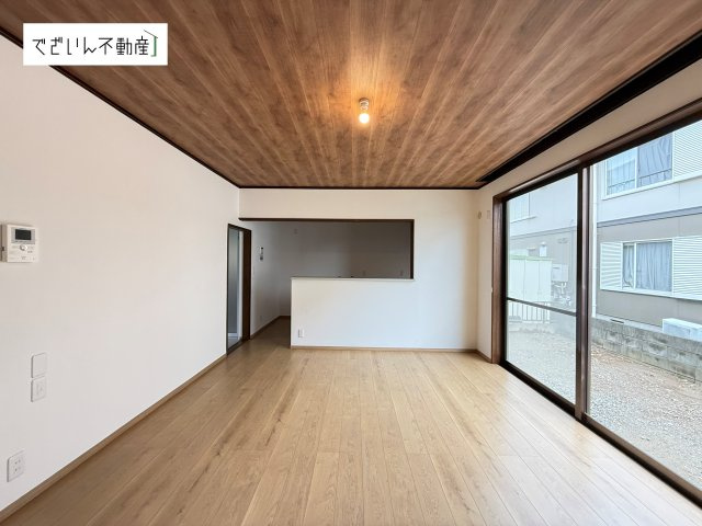 【玄関】 | 熊谷市玉井南3丁目　中古住宅   | 現地(2026年5月撮影)