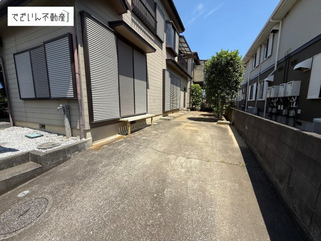 【駐車場】 | 熊谷市玉井南3丁目　中古住宅   | 現地(2026年5月撮影)