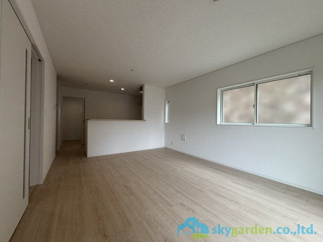 秦野市平沢第19　新築戸建　全１棟１号棟　の居間・リビング