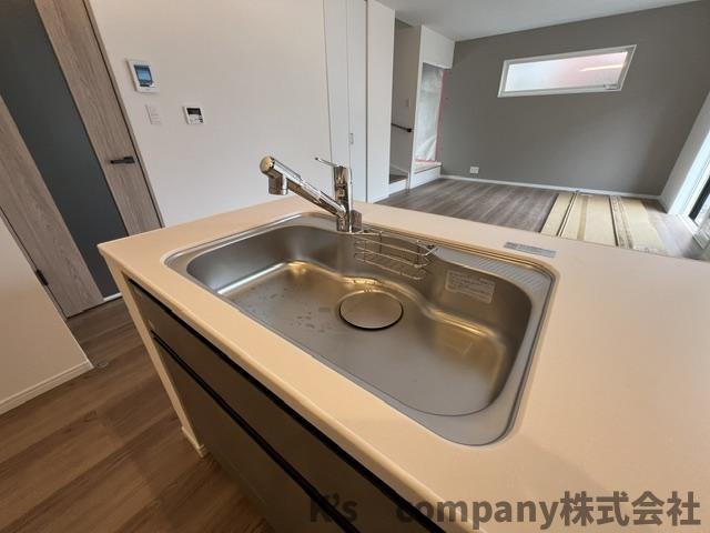 茅ヶ崎市南湖3丁目　新築戸建　1号棟のキッチン|キッチンシンク♪