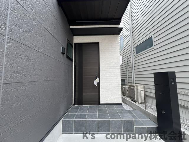 茅ヶ崎市南湖3丁目　新築戸建　1号棟の玄関|玄関ポスト置き場♪