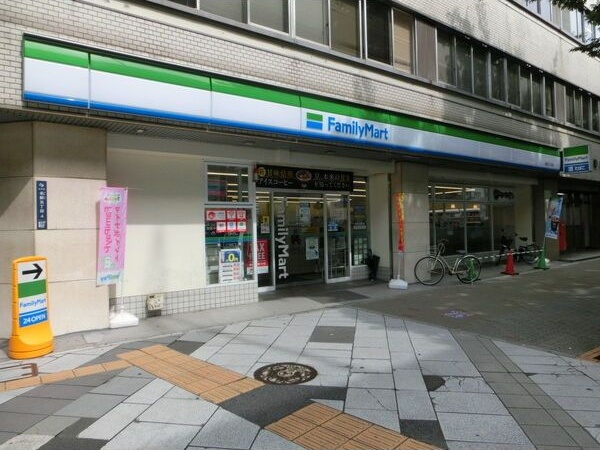 モンテーニュ名駅の周辺
