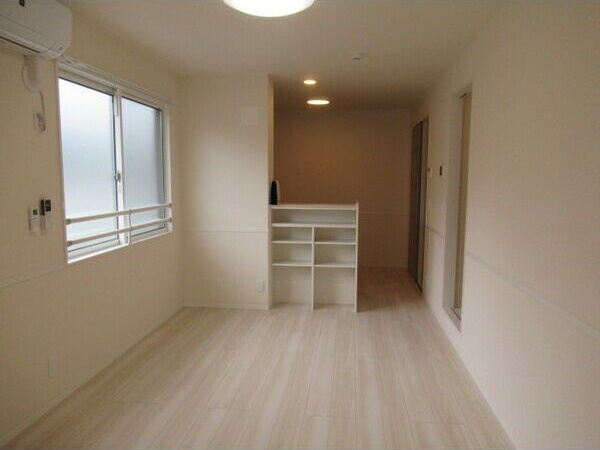 D-room名駅 E棟の居間・リビング