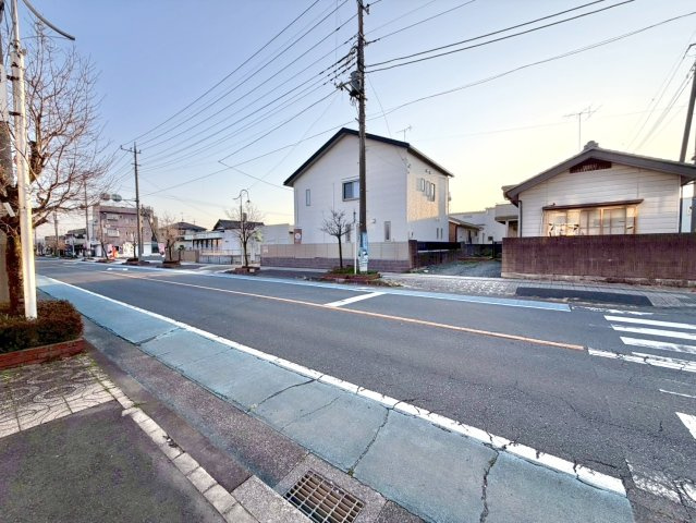 【中古戸建】羽生市南3丁目の外観|■外観｜特徴のある個性的な住まいと美しい街並み、そして住みやすい環境を、ぜひ現地でご覧になりませんか。お気軽にお問合せください(^^)  
