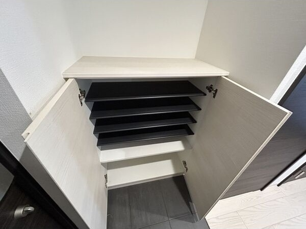 S-RESIDENCE名駅North【内覧部屋あり!お電話にてご連絡下さい】の収納