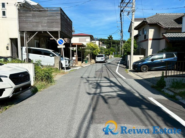 売地　茅ヶ崎市東海岸南6丁目の前面道路含む現地写真