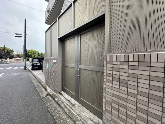レクセル新子安のその他共用部分|ゴミ置き場です。しっかりと管理されています。