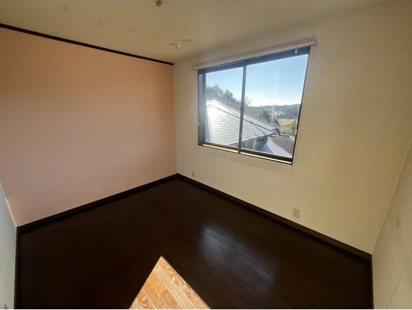 豊田市石飛町貸戸建の子供部屋