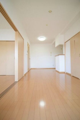 【居間・リビング】 | リファレンス中央町