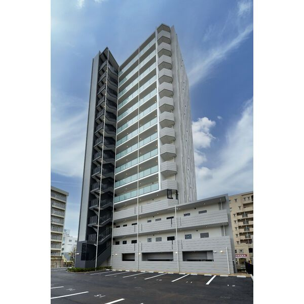 S-RESIDENCE高岳ardent(アーデント)の玄関