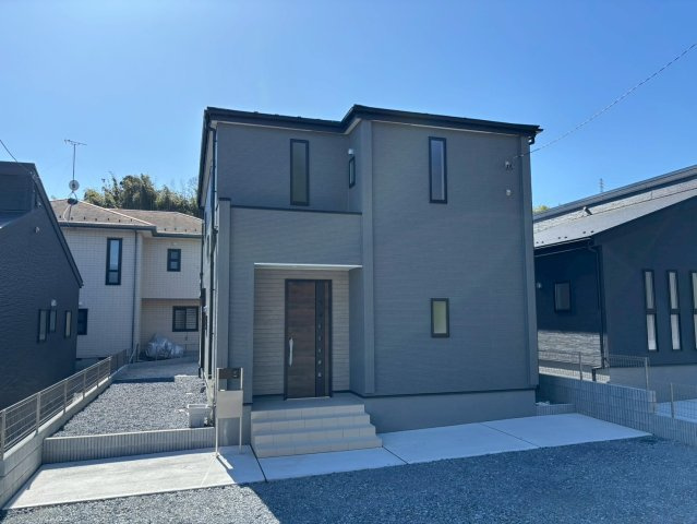 日立市滑川本町3期　新築戸建の外観パース|駐車は3台可能です♪