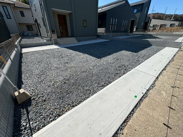 日立市滑川本町3期　新築戸建のその他|駐車は３～４台可能です！