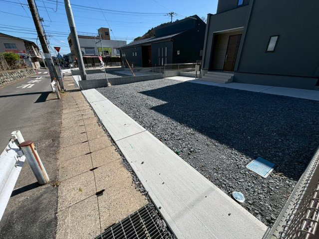 日立市滑川本町3期　新築戸建の駐車場
