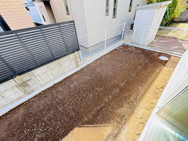 松戸市五香南１丁目新築戸建（五香南第１）の庭|南側・リビング前庭スペース