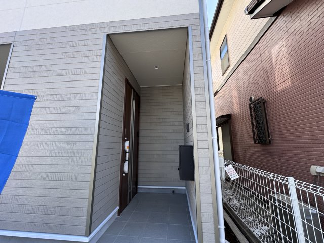 松戸市五香南１丁目新築戸建（五香南第１）のエントランス|エントランス・玄関ポーチ