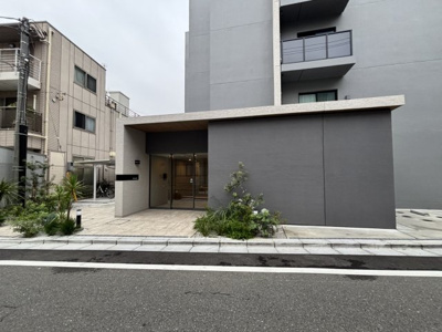 【エントランス】 | デラーノ