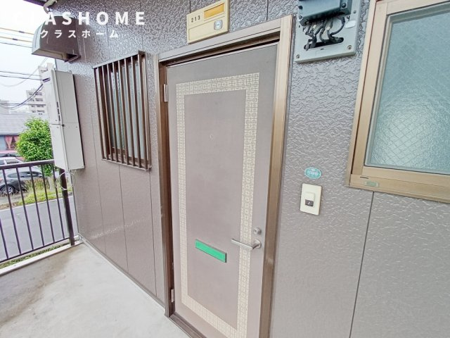 安井マンションIII　　　刈谷市近郊の賃貸はクラスホームの玄関|同物件の別部屋になります。