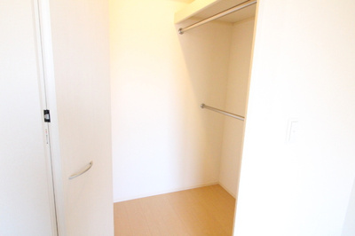 【収納】 | ロイヤルコート曰佐