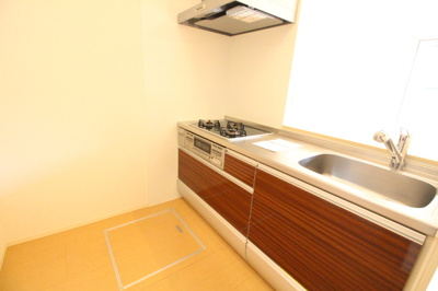 【キッチン】 | ロイヤルコート曰佐