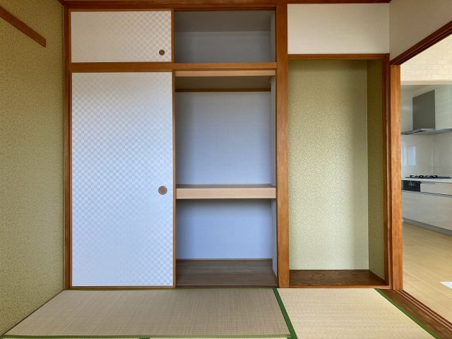 コープ野村半田壱号棟の収納