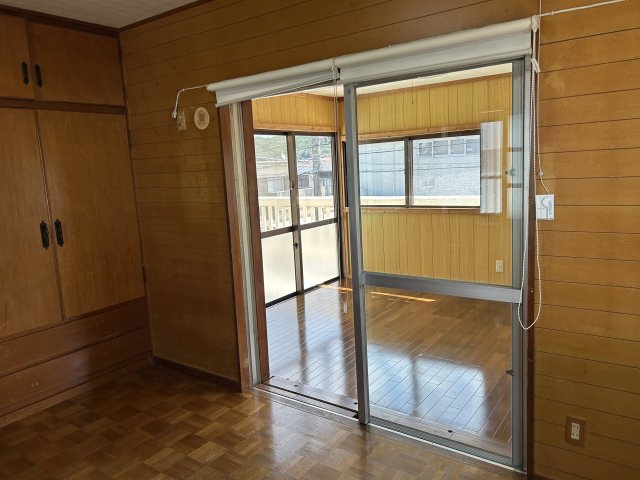 浦添市西原戸建の洋室