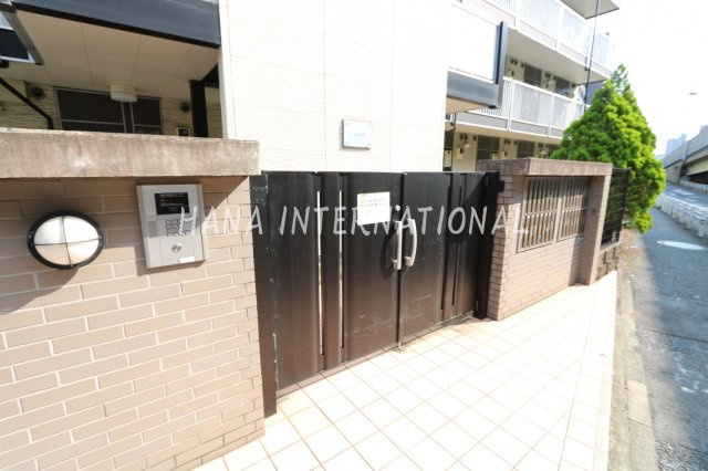 Ａｎｇｅｌ柏のエントランス