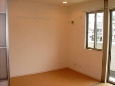 【洋室】 | エバーグリーン