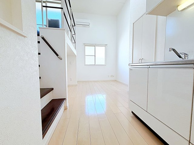 【居間・リビング】 | Maison Blanche【名古屋市賃貸・アンダーロフト】