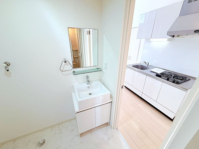 【独立洗面台】 | Maison Blanche【名古屋市賃貸・アンダーロフト】