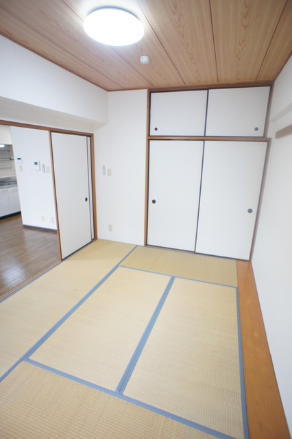 リビエール本郷の和室
