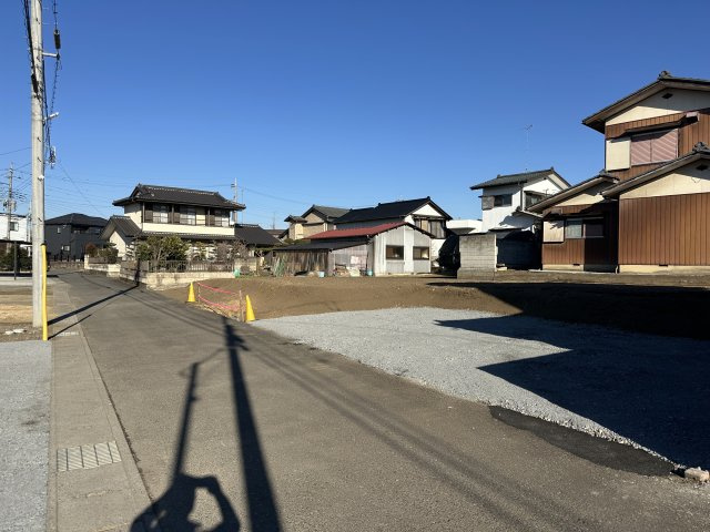 下都賀郡壬生町本丸二丁目　土地の前面道路含む現地写真