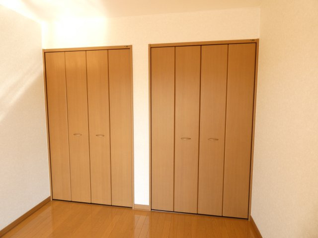 ラ・ポレール新緑の収納