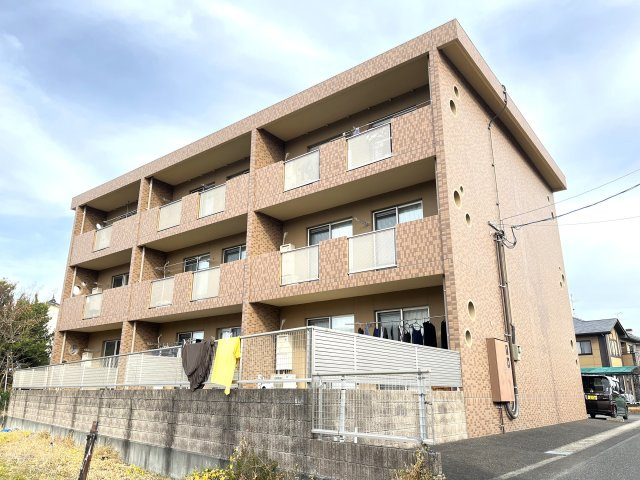 ゴールドレジーナⅡの外観