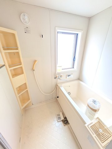 アイビープレイス幸B棟の浴室