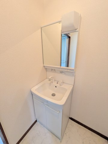 アイビープレイス幸B棟の洗面所