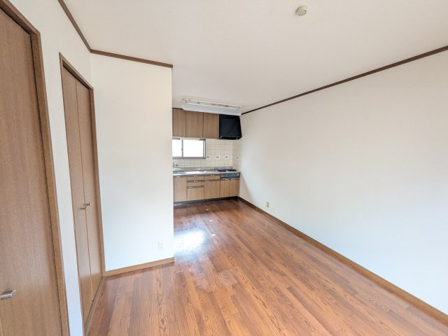 アイビープレイス幸B棟の居間・リビング