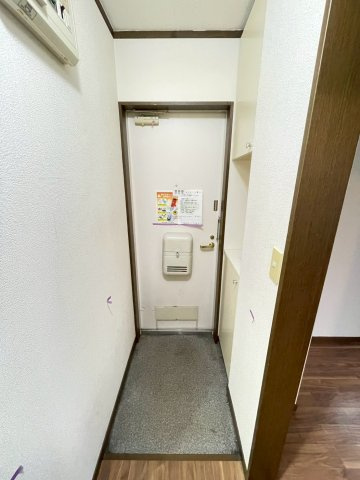 【玄関】
