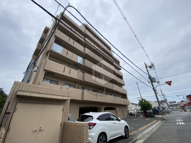 メゾンパルフェートの外観