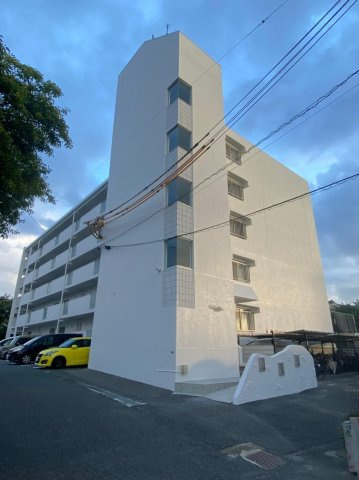 FULL HOUSE KOKURA（フルハウスコクラ）