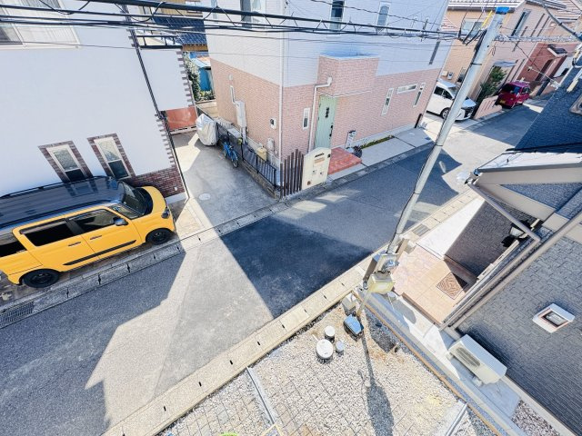 松戸市五香8丁目【高木第二小学校:徒歩3分】の展望|バルコニーより道路側眺望